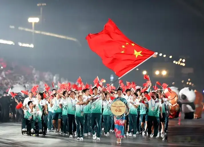 amp, 团还是有很